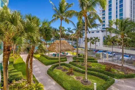 3901 S Ocean Drive Hollywood FL 33019
