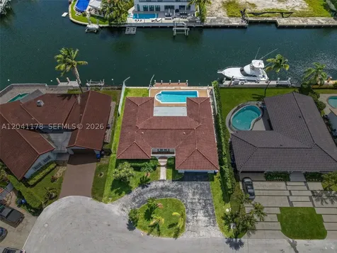 16453 NE 33rd Avenue North Miami Beach FL 33160