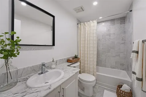 10137 SW 77th Court Miami FL 33156