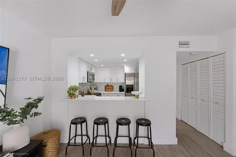10137 SW 77th Court Miami FL 33156