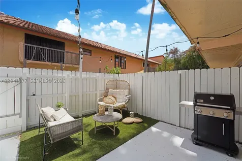 10137 SW 77th Court Miami FL 33156