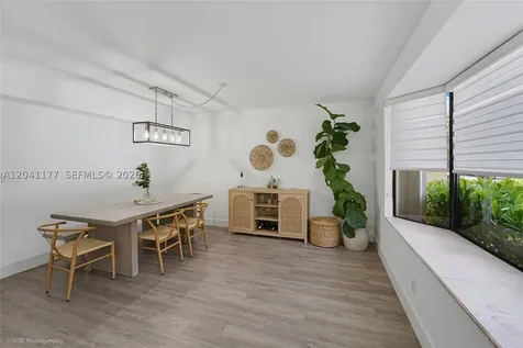 10137 SW 77th Court Miami FL 33156