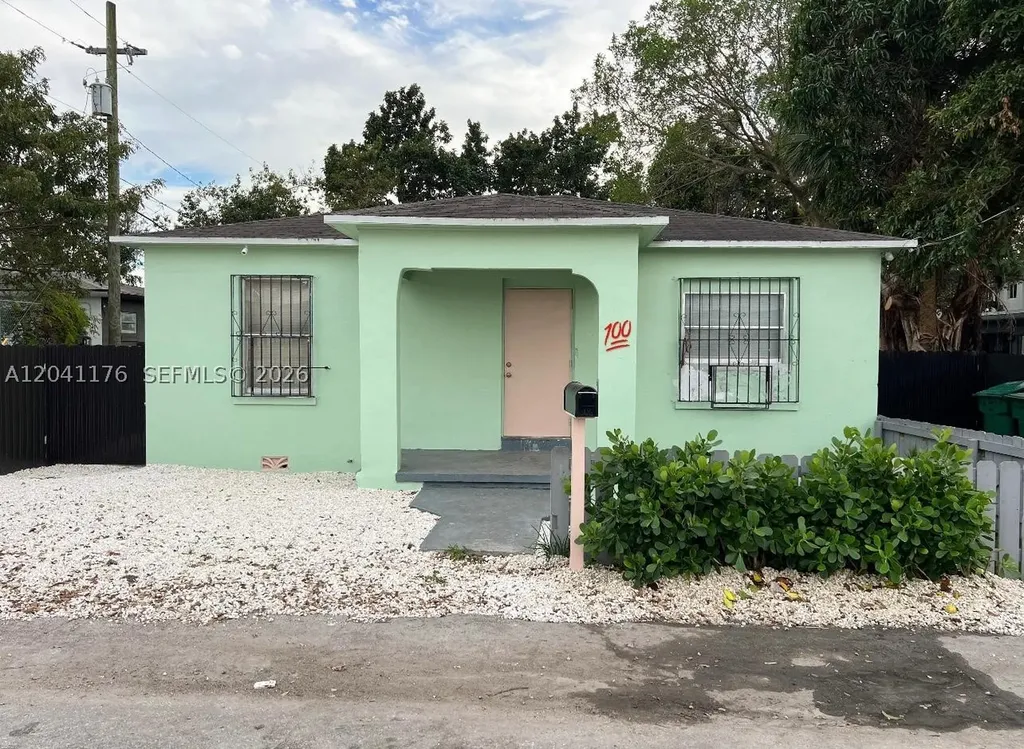 10 NW 71st Street Miami FL 33150