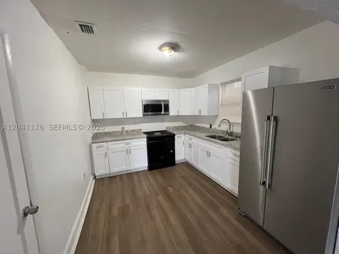 10 NW 71st Street Miami FL 33150