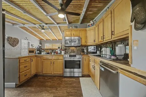 2848 SW 13th Court Fort Lauderdale FL 33312