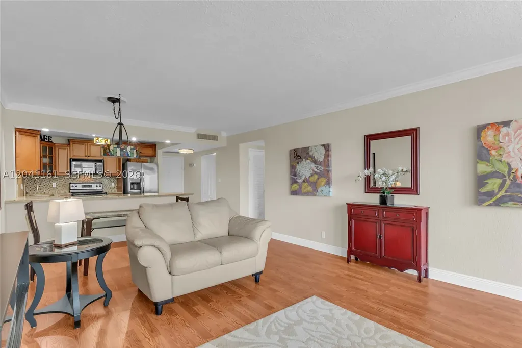 3725 S Ocean Drive Hollywood FL 33019