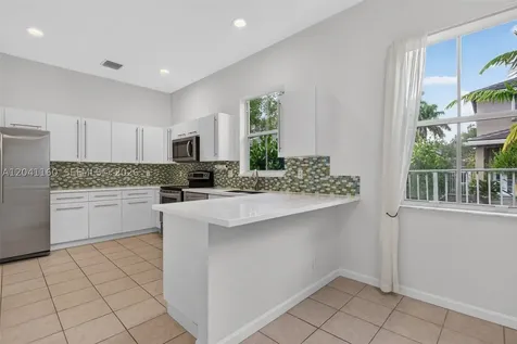 786 Nandina Drive Weston FL 33327