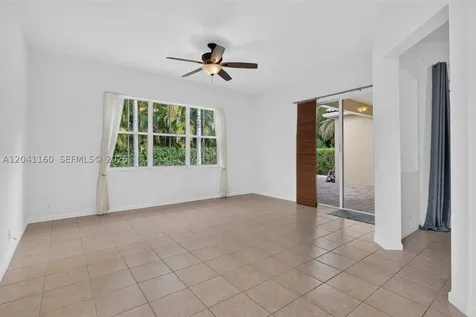 786 Nandina Drive Weston FL 33327