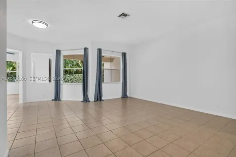 786 Nandina Drive Weston FL 33327