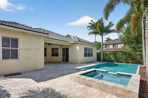 786 Nandina Drive Weston FL 33327