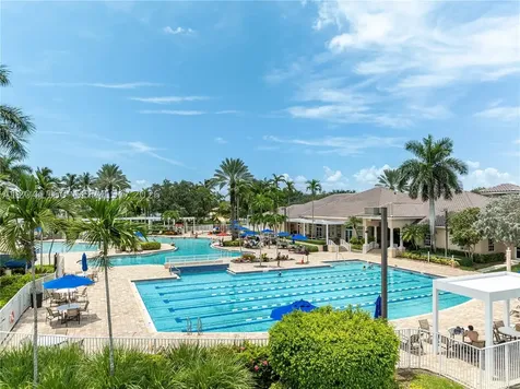 786 Nandina Drive Weston FL 33327