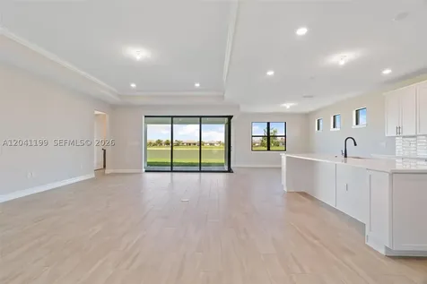 4546 Cumberland Terrace Oakland Park FL 33309