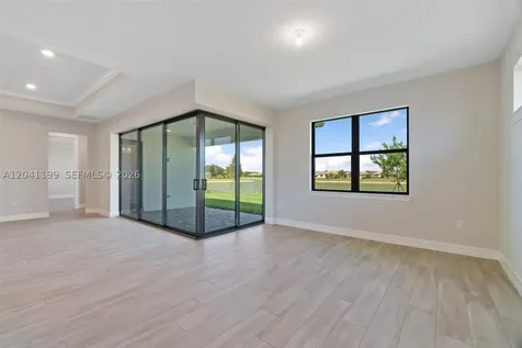 4546 Cumberland Terrace Oakland Park FL 33309