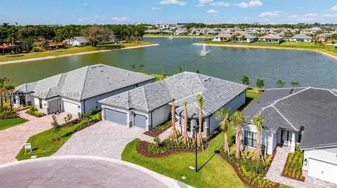 4546 Cumberland Terrace Oakland Park FL 33309