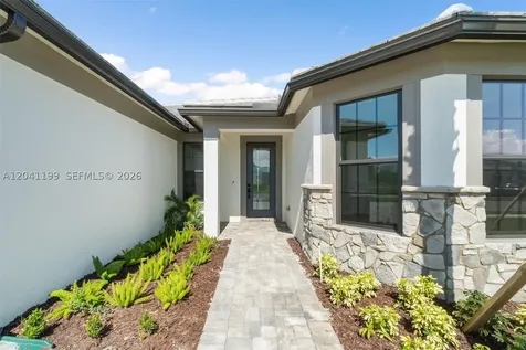 4546 Cumberland Terrace Oakland Park FL 33309