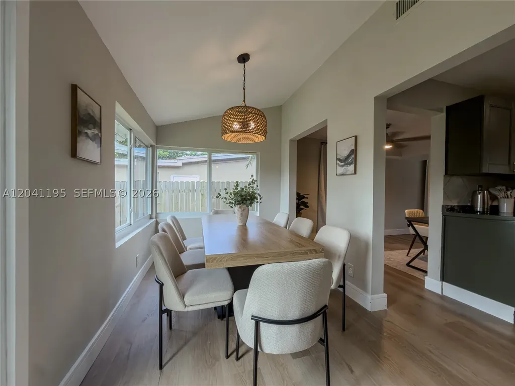1813 SW 10th Street Fort Lauderdale FL 33312