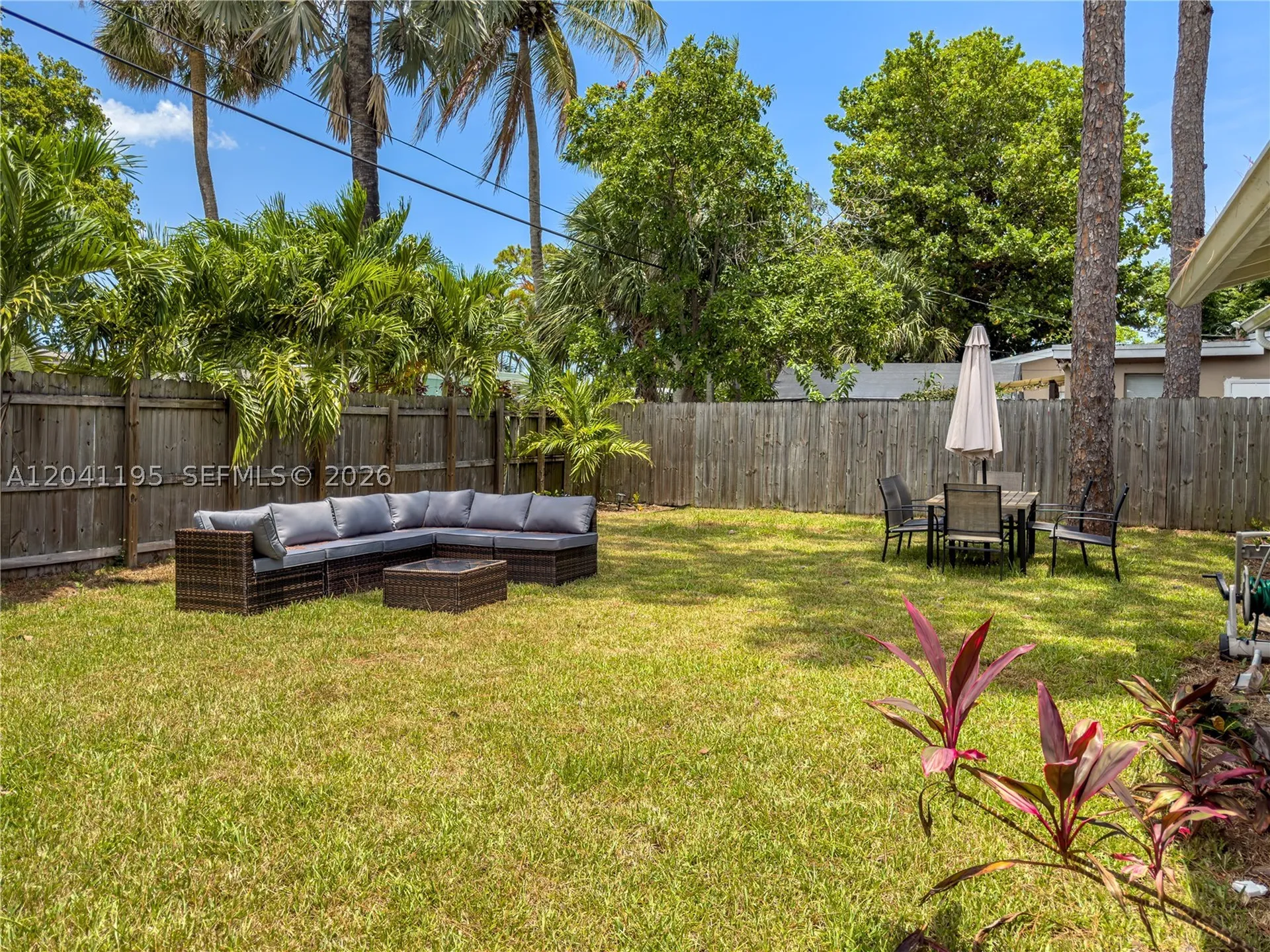 1813 SW 10th Street Fort Lauderdale FL 33312