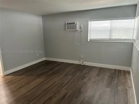 1346 Alton Road Miami Beach FL 33139