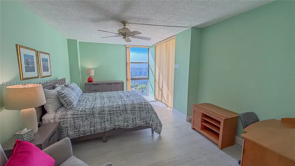 20335 W Country Club Drive Aventura FL 33180