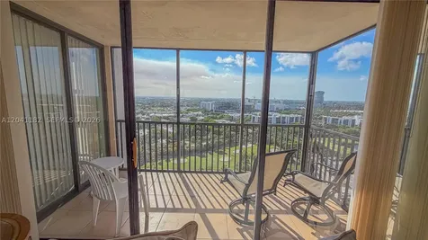 20335 W Country Club Drive Aventura FL 33180