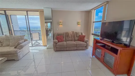 20335 W Country Club Drive Aventura FL 33180