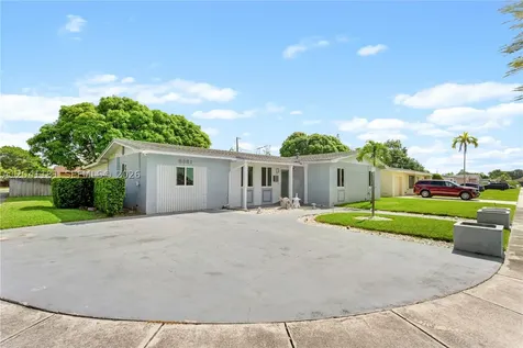 8981 SW 127th Terrace Miami FL 33176