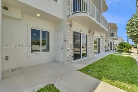 25871 SW 139th Court Homestead FL 33032