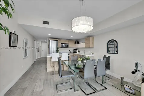 16385 Biscayne Boulevard North Miami Beach FL 33160