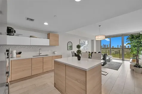 16385 Biscayne Boulevard North Miami Beach FL 33160