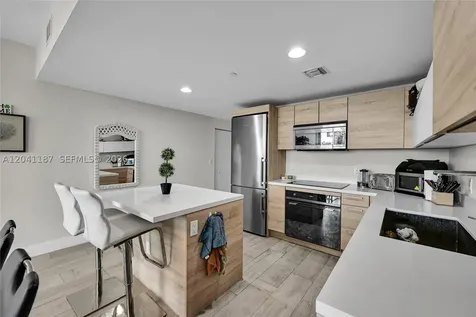 16385 Biscayne Boulevard North Miami Beach FL 33160
