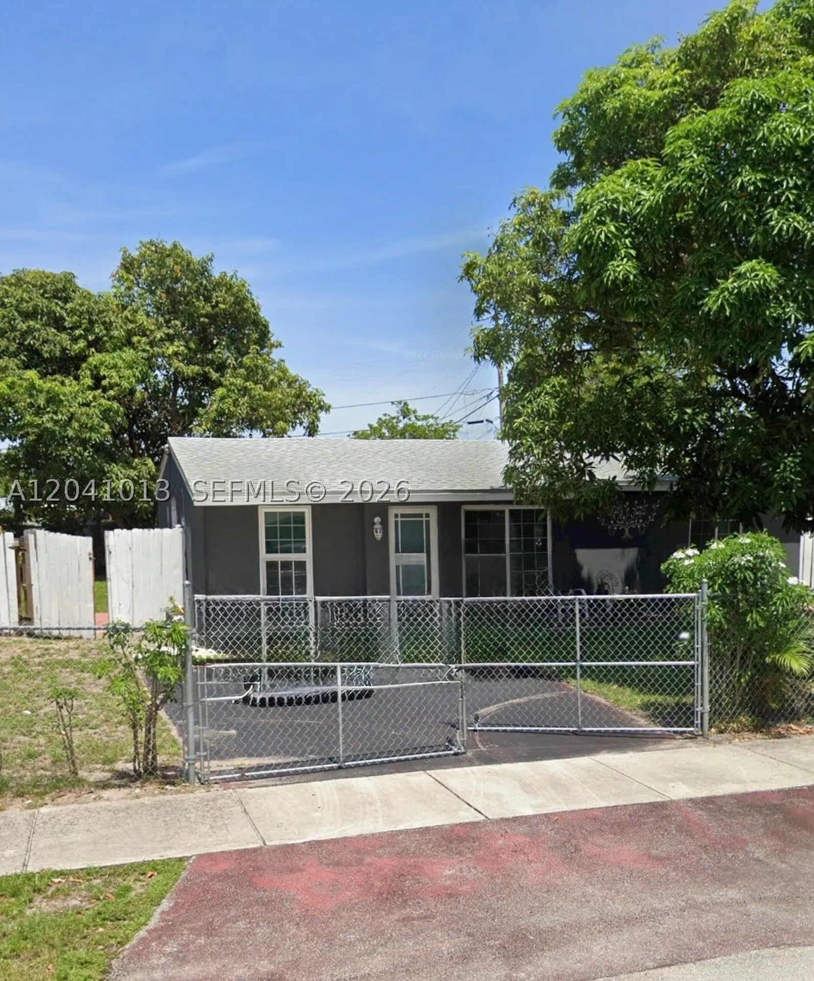 2300 SW 43rd Avenue Fort Lauderdale FL 33317