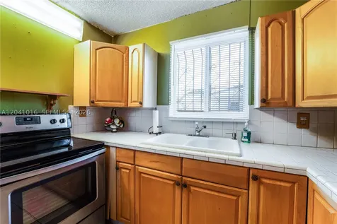 11941 SW 4th Street Miami FL 33184