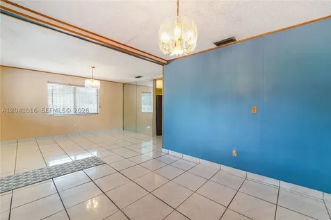 11941 SW 4th Street Miami FL 33184