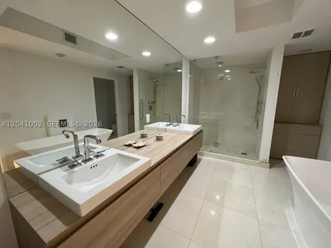 17301 Biscayne Boulevard North Miami Beach FL 33160
