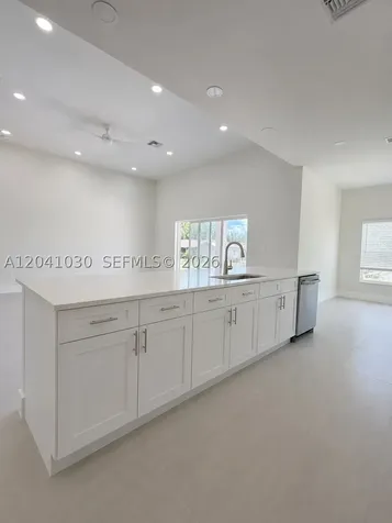 536 Lincoln Lake Placid FL 33852