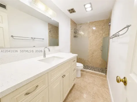 8024 Tatum Waterway Drive Miami Beach FL 33141