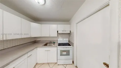6811 SW 16th Street Miami FL 33155