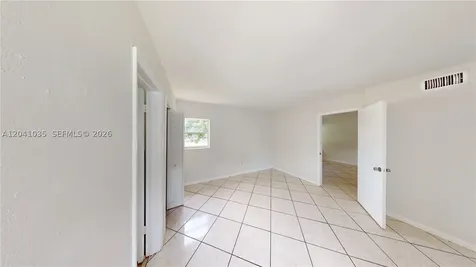 6811 SW 16th Street Miami FL 33155