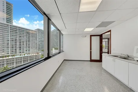 1200 Brickell Avenue Miami FL 33131