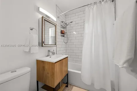 829 Medina Avenue Coral Gables FL 33134