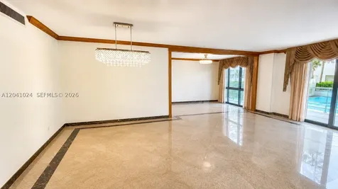 9801 Collins Avenue Bal Harbour FL 33154