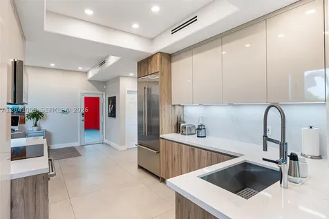 20940 NE 31st Place Aventura FL 33180