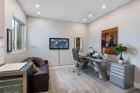 20940 NE 31st Place Aventura FL 33180