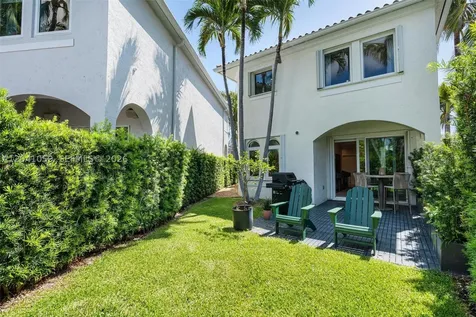 20940 NE 31st Place Aventura FL 33180