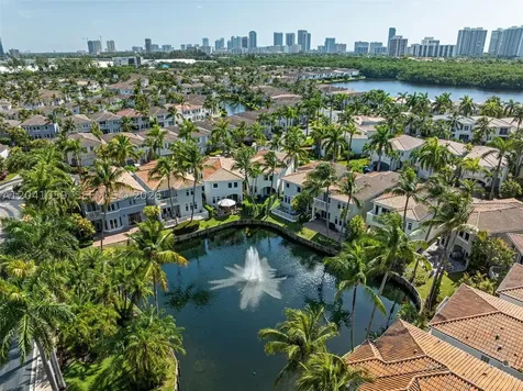 20940 NE 31st Place Aventura FL 33180