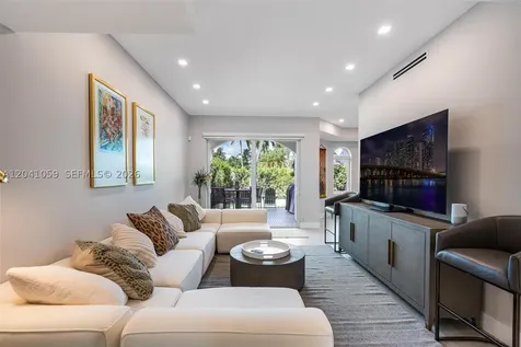 20940 NE 31st Place Aventura FL 33180