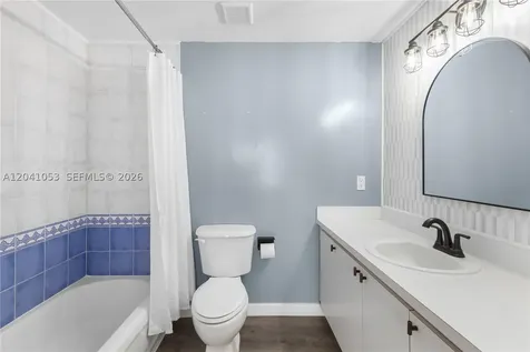 3500 Coral Way Miami FL 33145