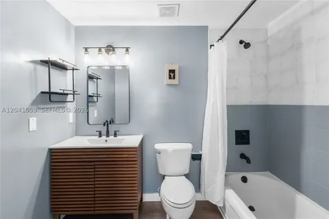 3500 Coral Way Miami FL 33145
