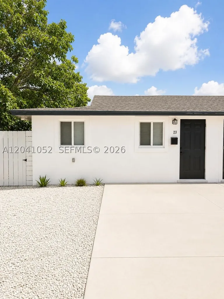 23 NW 76th Street Miami FL 33150