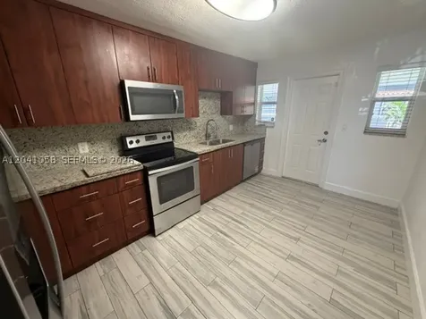 2742 SW 32nd Avenue Miami FL 33133